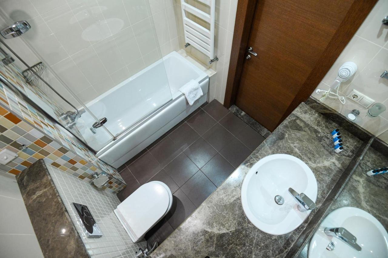 Avenue Hotel Baku By Smart Eksteriør bilde