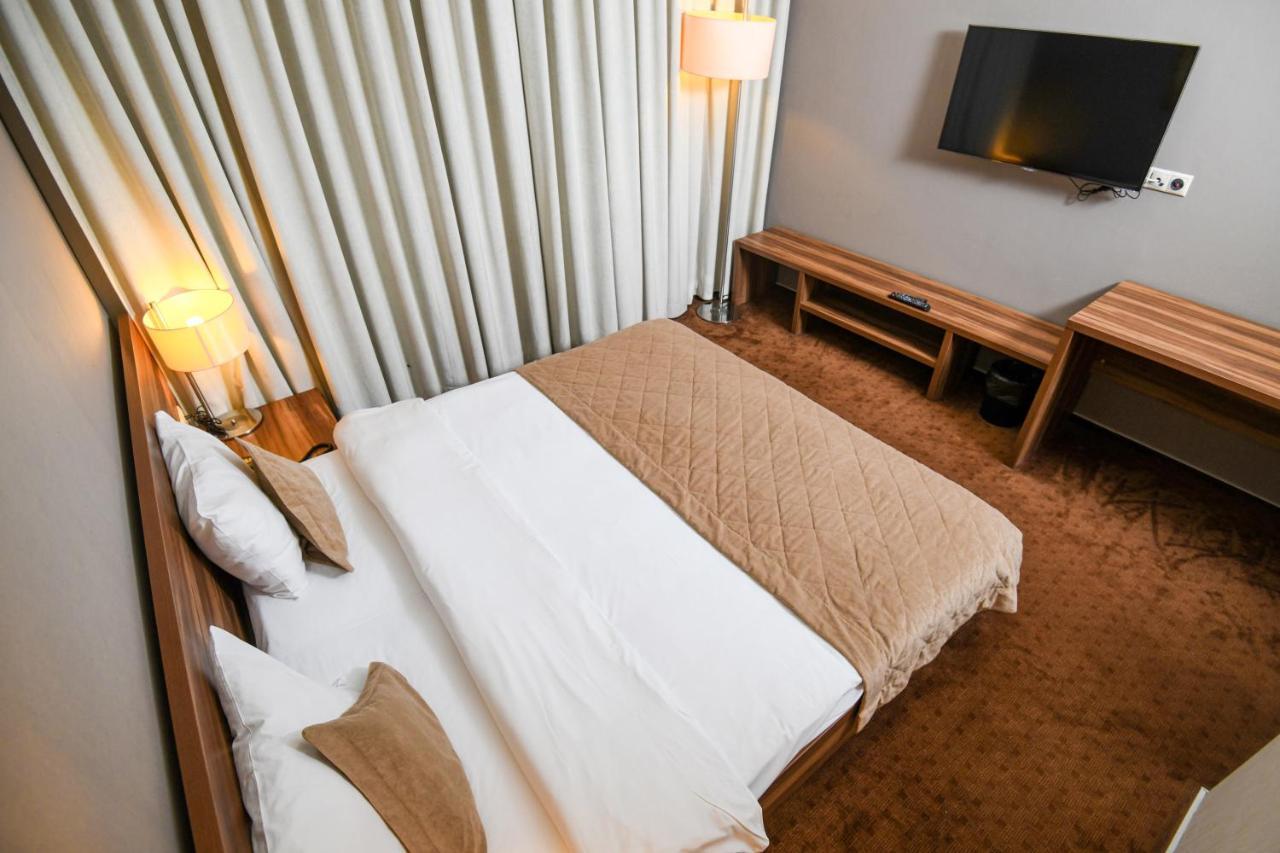 Avenue Hotel Baku By Smart Eksteriør bilde